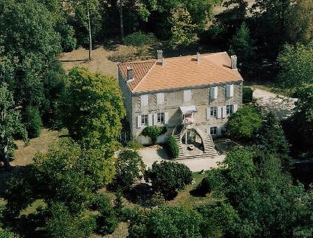 Bed and Breakfast Manoir Angle Blanzay-sur-Boutonne Экстерьер фото